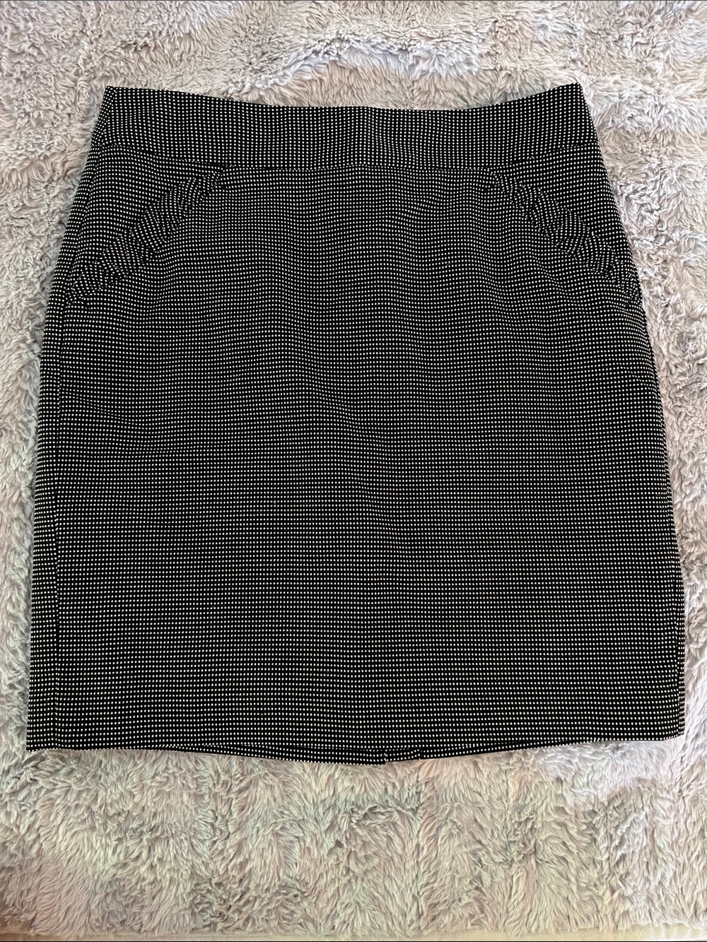 LOFT Black and White Micro-Check Pencil Skirt